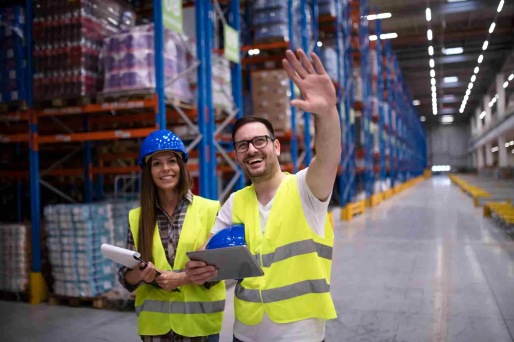 Bulk Buying vs Dropshipping